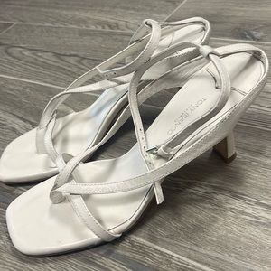 Tony Bianco Size 7.5 white heel sandals